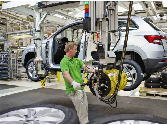 Na zaměstnance Škoda Auto čeká bohatá výplata, dostanou vánoční prémie