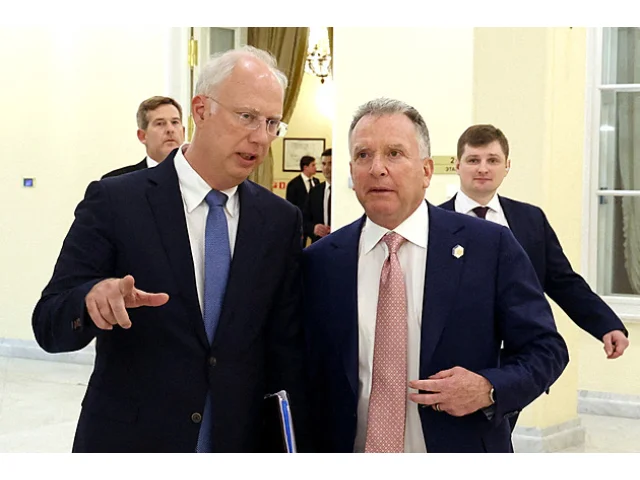 Lavrov na odpis? Nového Putinova koně pro Bílý dům fascinuje Trumpova Amerika