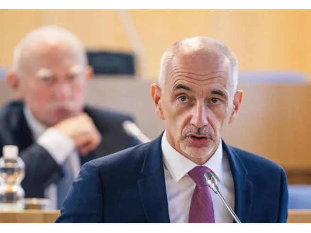 Lidé chtějí řešení, ne hádky. Kuba po 22 letech opouští ODS