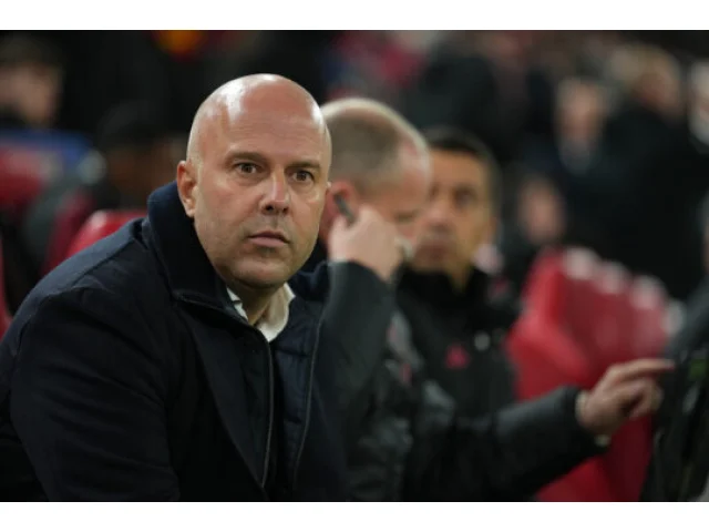 Šokovaný Slot se ponořil s Liverpoolem do největší krize za více než 70 let