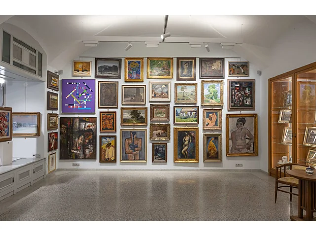 Podzimní aukce Galerie Kodl nabídne Josefa Čapka i kompletní Erotickou revui