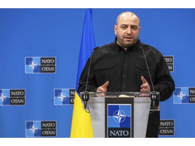 Do USA míří ukrajinská delegace, kterou vede Umerov, oznámil prezident