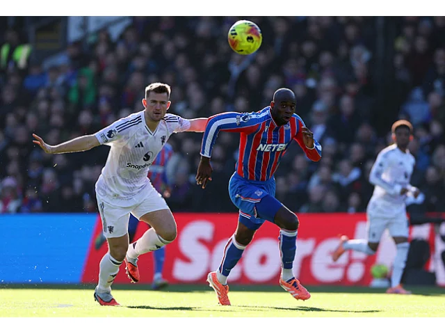 ONLINE: United hrají s Crystal Palace. Pak v akci West Ham i šlágr Chelsea - Arsenal