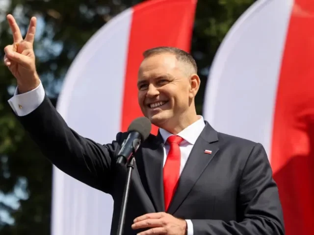 Nawrocki se v Maďarsku nesejde s Orbánem kvůli jeho cestě do Moskvy