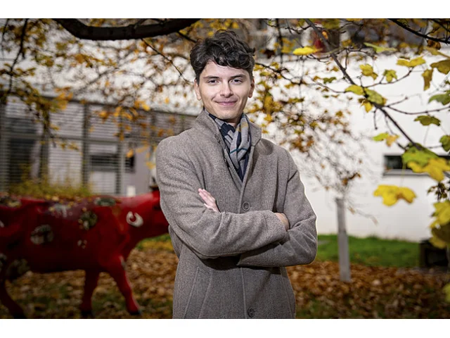 Zavolá vám hlas a zní jako příbuzný. Čech v USA pomáhá zabránit zneužití umělé inteligence