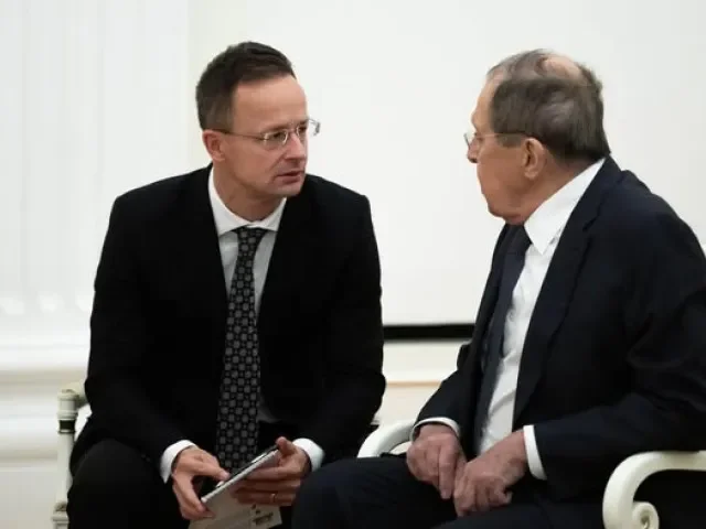 My Maďaři nepotřebujeme povolení z Bruselu ani z Berlína. Szijjártó se tvrdě ohladil proti Merzovi