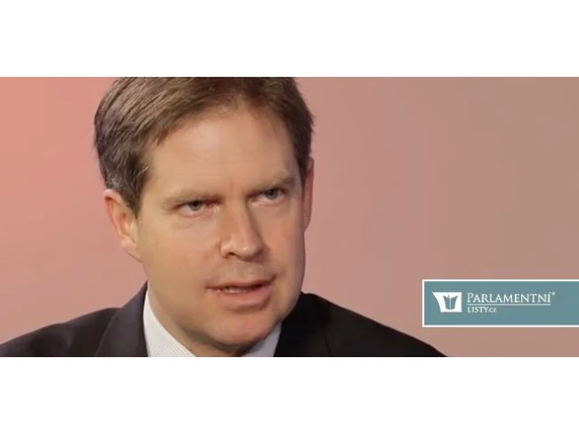 Dostál (Stačilo!): Prezident už přes hranu Ústavy přepadl