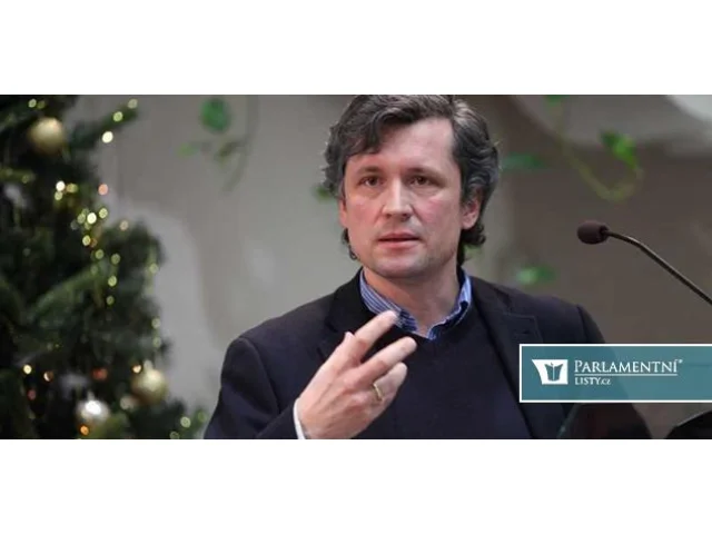 Ukončit Okamuru a Macinku? Pečinka tuší „dohodu“ Kuby a Babiše