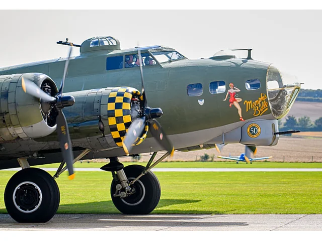 Jak nahodit bombardér B-17? Pročetli jsme manuál a nebyla to žádná legrace
