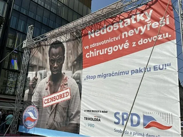 Stížnost neuspěla. I tak Nejvyšší správní soud přirovnal kampaň SPD k propagandě totalitních režimů