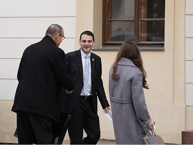 ONLINE: Chceme aspoň jedno ministerstvo, řekl Okamura prezidentu Pavlovi