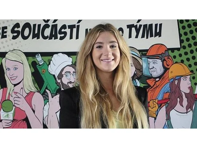 Z dívenky dámou. Vivien Babišová se učí za pochodu, chce převzít otcovu firmu