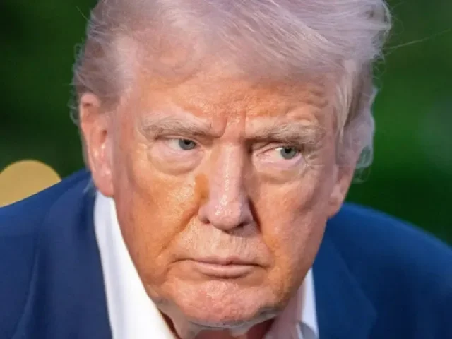 Válka skončila, nyní nastal čas obnovy, řekl o Gaze při podpisu mírové dohody Trump