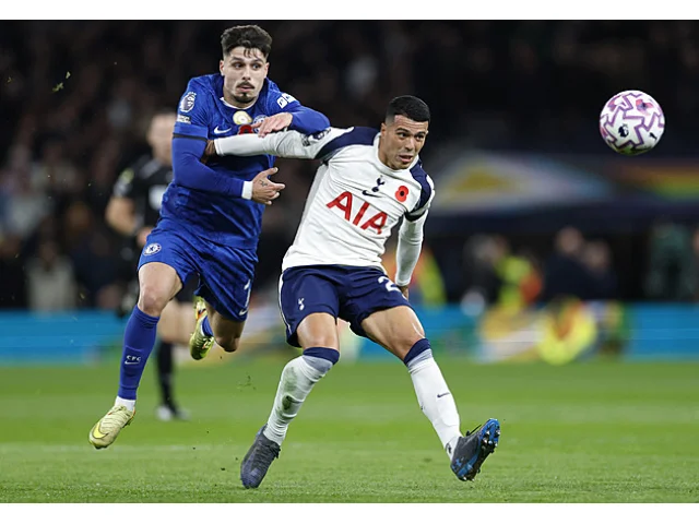 Liverpool se dočkal výhry, slaví i Arsenal. Šlágr pro Chelsea, Krejčí opět padl