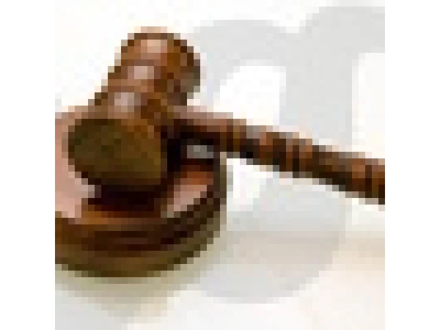 Britský soud poslal tři občany Slovenska na 53 let do vězení za znásilnění dívky