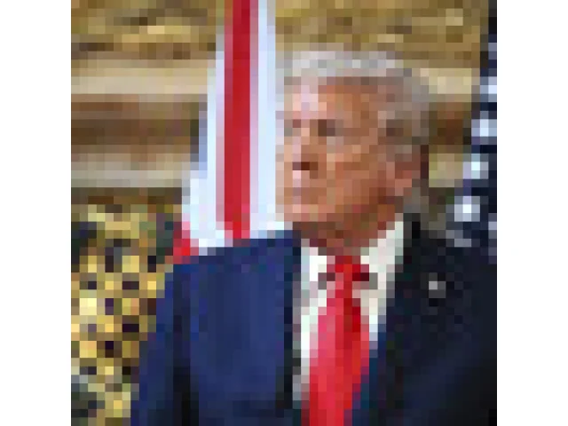 Trump tlačí na ministerstvo, aby vyšetřovalo jeho odpůrce