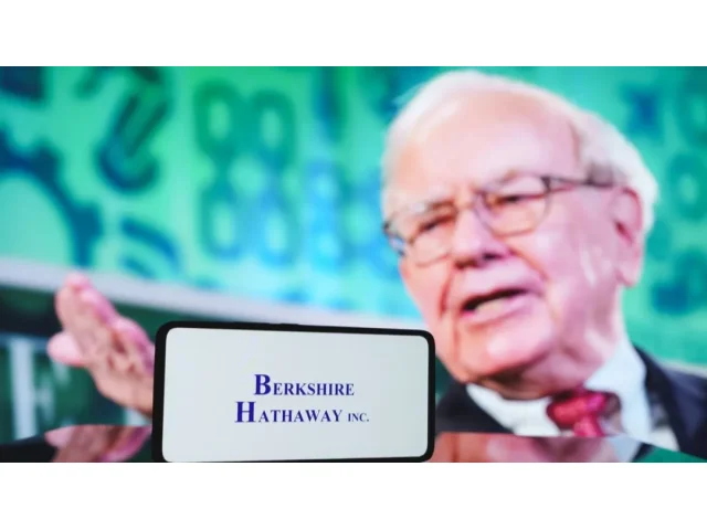 Legenda se loučí. Slavný investor Warren Buffett odejde na konci roku do důchodu. V pouhých 94 letech