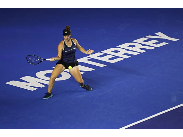 Bouzková postoupila v Monterrey do semifinále. Nosková titul neobhájí