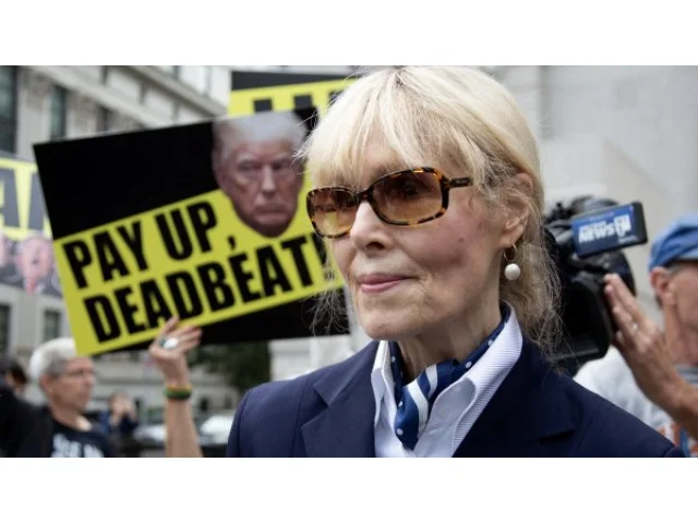 Trump musí zaplatit novinářce odškodné 83 milionů dolarů