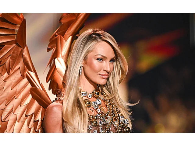 Andílci jsou zpět. Sexy prádlo předváděly modelky, herečky i influencerky