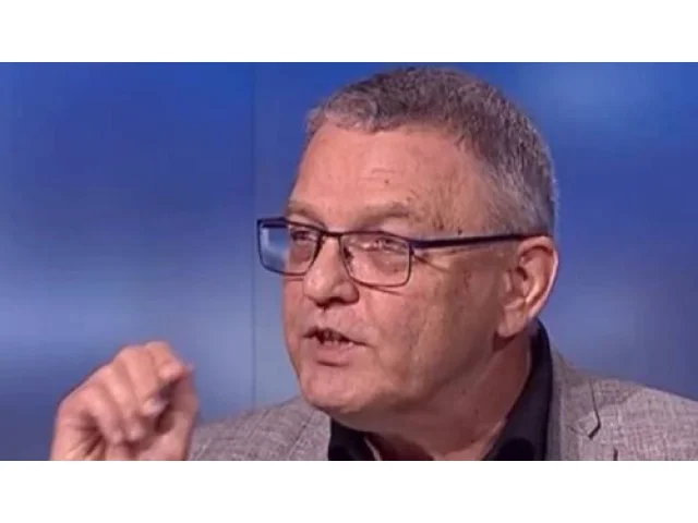 Ve studiu ČT to vřelo. Moderátorka Řezníčková nemohla umlčet Zaorálka, který si vyslechl, že mluví jako ruský agent