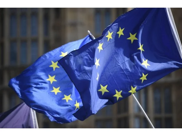 Státy EU se shodly na 19. balíku sankcí proti Rusku. Slovensko stáhlo blokaci