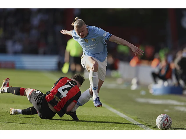 Manchester City postoupil v FA Cupu do semifinále, ale přišel o Haalanda