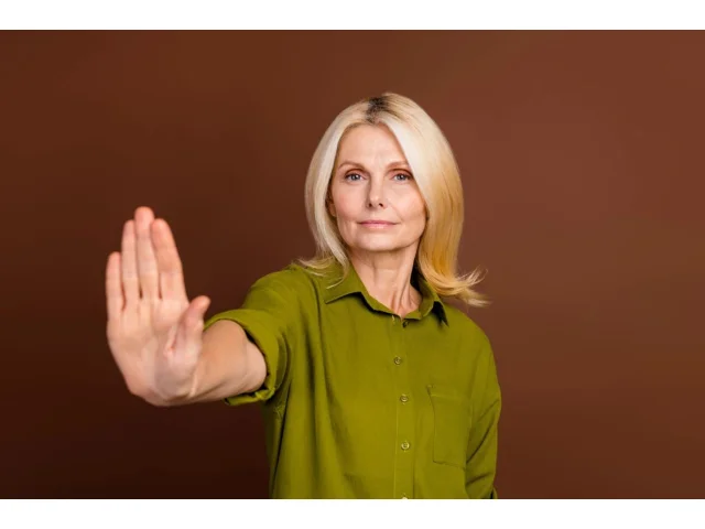 Časté módní přešlapy seniorek: Dělá je skoro každá a zbytečně si přidává roky navíc