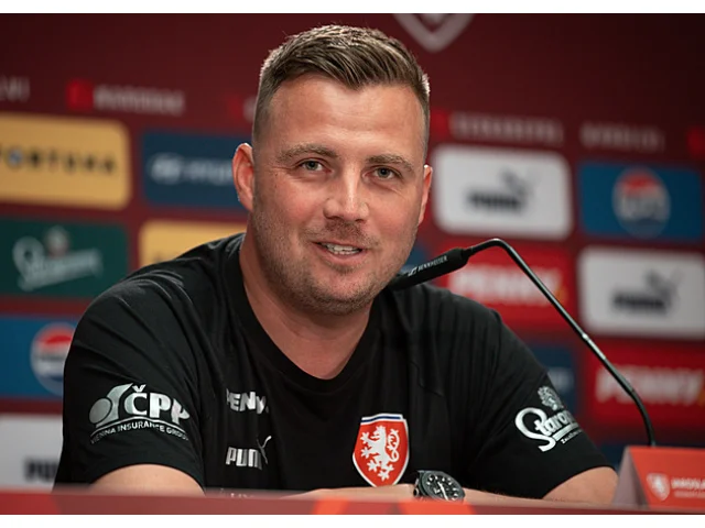 Dočasným koučem reprezentace je Köstl. Chceme zachovat kontinuitu, řekl Trunda