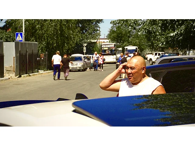 Rusko vs. Čína, nové letiště vs. koně. Překrásný kazašský Altaj je střetem světů