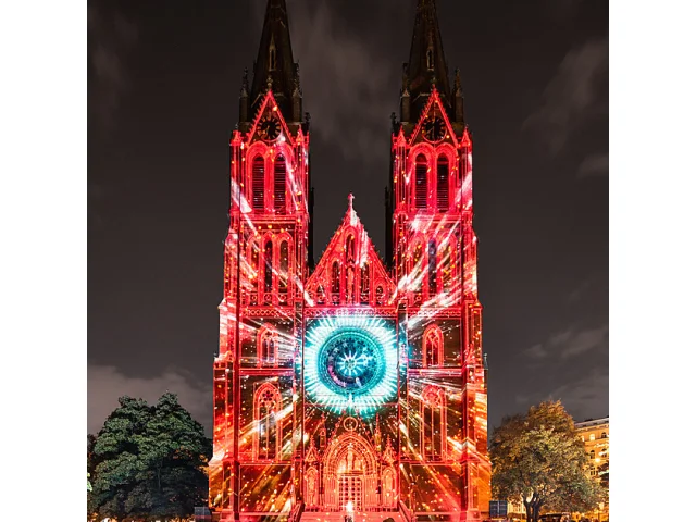 Signal Festival 2025 rozzáří Prahu. Máme 5 tipů, co letos nevynechat na největší show světla