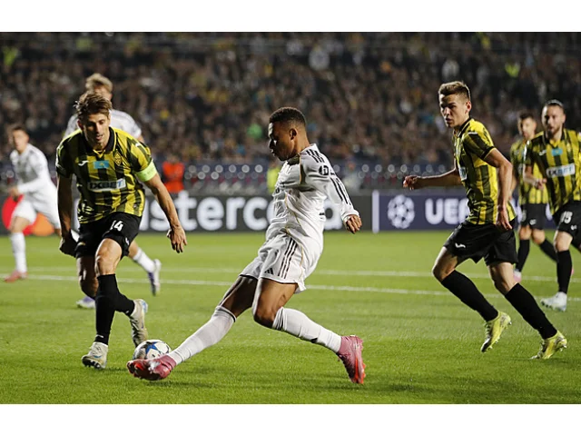 ONLINE: V akci Liverpool či Bayern, Chelsea proti Mourinhovi. Real vyhrál v Almaty