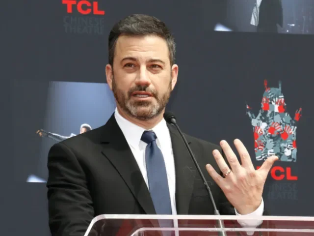 Stanice ABC pozastavila talk show slavného moderátora Kimmela kvůli jeho komentářům o vraždě Kirka