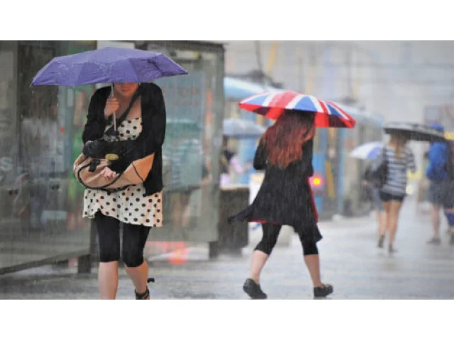 Z tropů do chladu: Do Česka míří studená fronta, teploty poletí dolů