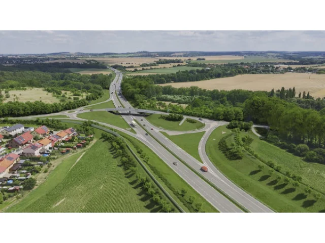 Komplikace pro Pražský okruh: soud se zastal místních, hluk se musí zkoumat znovu. Silničáři ale staví dál