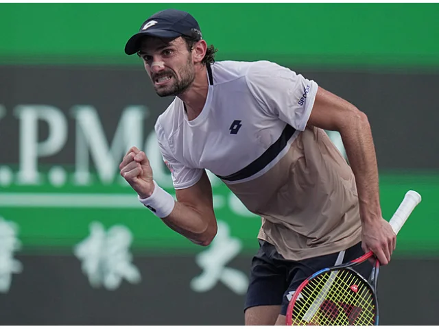 Bratranci, kteří vyzráli na Čechy. Jeden je z Francie, druhý z Monaka, oba slaví úspěch