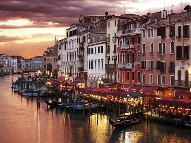 Povadlá ňadra Evropy