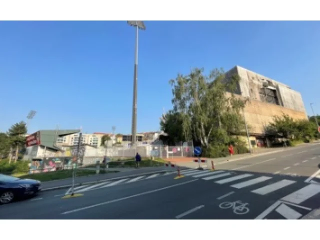 „Chtějí nás zlikvidovat kvůli nezveřejněným dokumentům,“ říká Stárek z ÚSTR