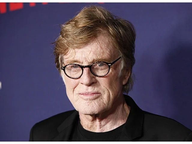 Jak byste se cítili vy? Amy Redfordová kritizuje AI videa o jejím mrtvém otci