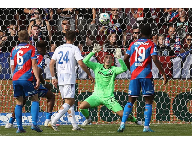 Dvě červené? Obě mohly být žluté, je přesvědčený olomoucký kouč Janotka