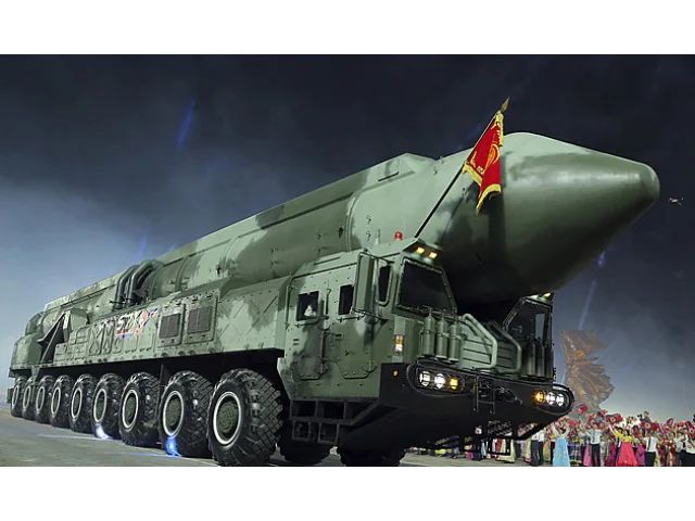 KLDR má tajnou základnu u Číny, s raketami schopnými zasáhnout USA