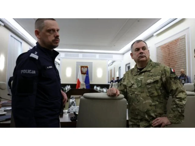 Ruské drony nad Polskem: Kreml testuje reakci států NATO. Ta musí být rázná, míní analytici