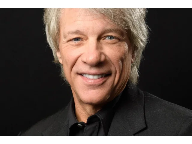 Jon Bon Jovi se stal hrdinou. Jedné ženě zachránil život, pak zpěvák udělal něco naprosto nečekaného