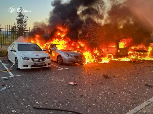 Na Ukrajinu útočily stovky ruských dronů a střel. Tři lidi zabily, uvedl Kyjev