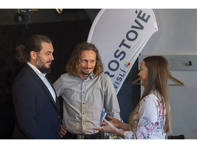 Mádlův bratr a kandidát STAN měl vážnou nehodu. Zázrak, že přežil, řekl Rakušan