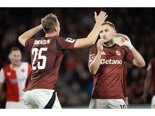 Slavia si stěžuje na sudí v derby: Nevíme, proč nezasáhl VAR. Chceme slyšet záznam