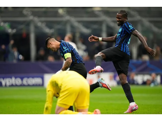 Staňkův kiks uzemnil malátnou Slavii. Inter v LM kraloval po všech směrech