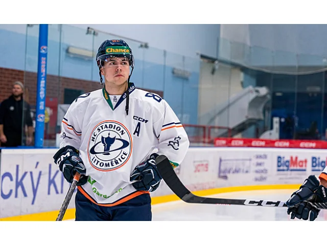 Hokejisté Litoměřic zničili sedmi góly Jihlavu, první ligu vedou o čtyři body