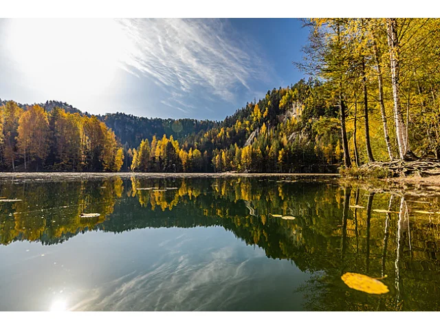 Podzimní prázdniny 2026: kdy začínají a kolik dnů volna děti mají?