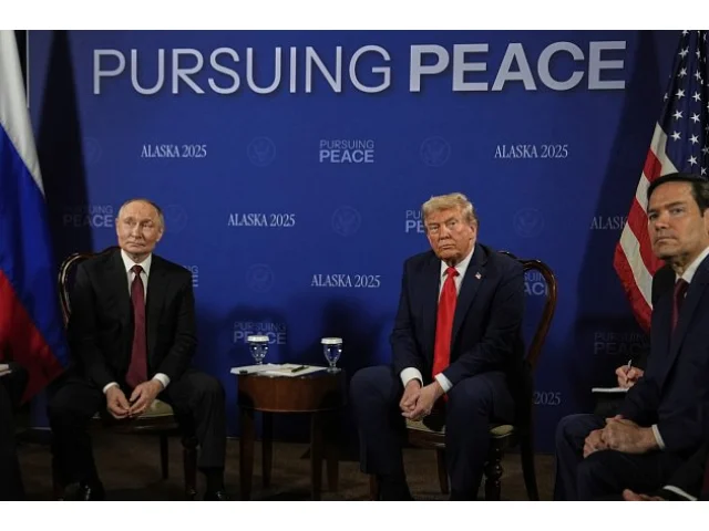 Zrušený summit s Ruskem? Trumpa prý otrávilo Putinovo vychloubání o armádě